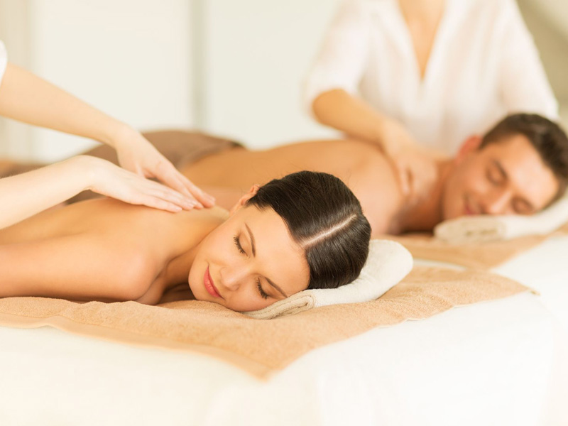 Full Body Massage in Marol