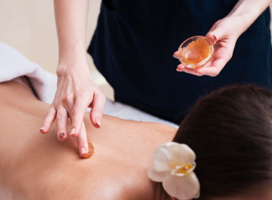 Ayurvedic Oil Massage